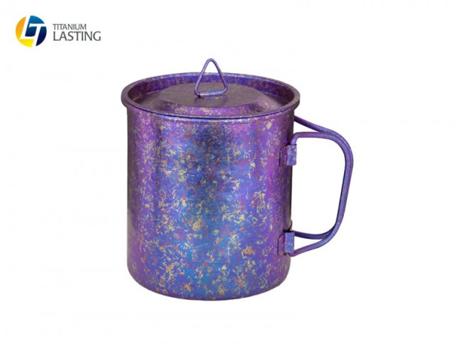 Tasse d'aspirateur en titane
