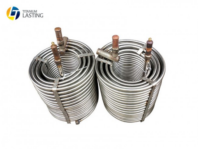 Титановая змеевиковая трубка